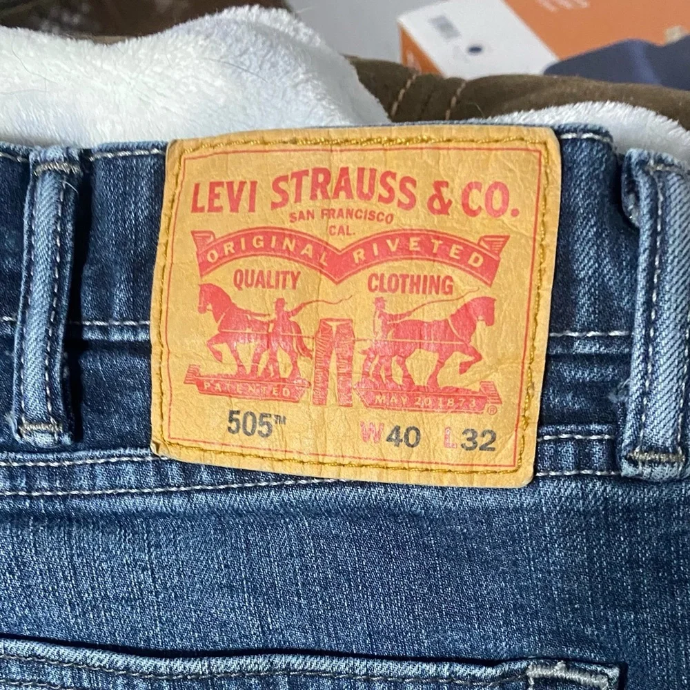 Levis 505 Jeans Men's 40x32 Blue Jeans‎ Straight Leg 100% Cotton Hemmed